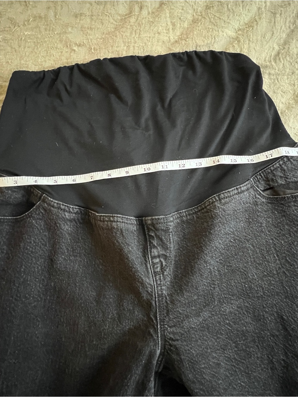 Maternity Cargo Jogger Pants - Black - Picture 3 of 8